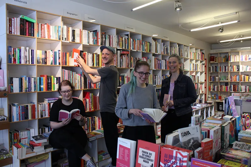Buchhandlung Weyermann & QueerBooks